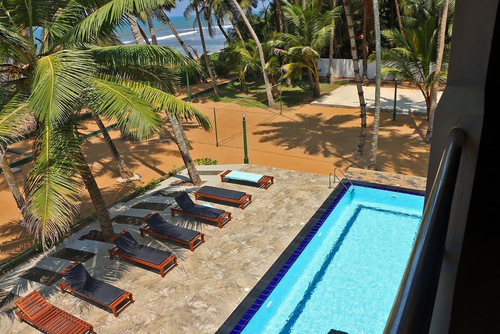 Roy Villa Beach Hotel Kalutara Ngoại thất bức ảnh